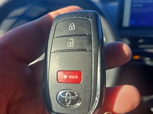 Certified 2024 Toyota Prius Limited image 20