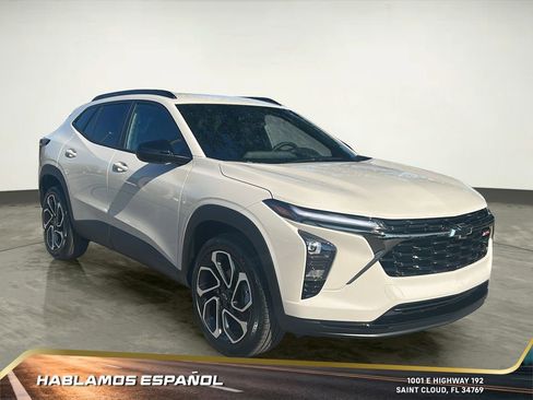 New 2026 Chevrolet Trax RS w/ Driver Confidence Package image 7