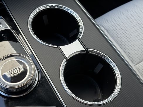 Certified 2024 Cadillac Lyriq Luxury RWD image 29