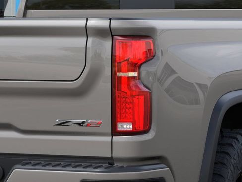 New 2026 Chevrolet Silverado 2500 ZR2 AWD/4WD image 11