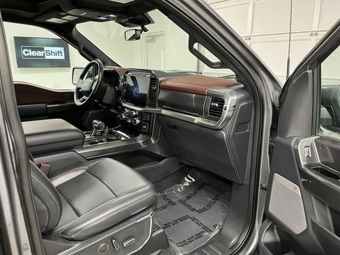Used 2023 Ford F150 Lariat w/ Equipment Group 502A High AWD/4WD image 57