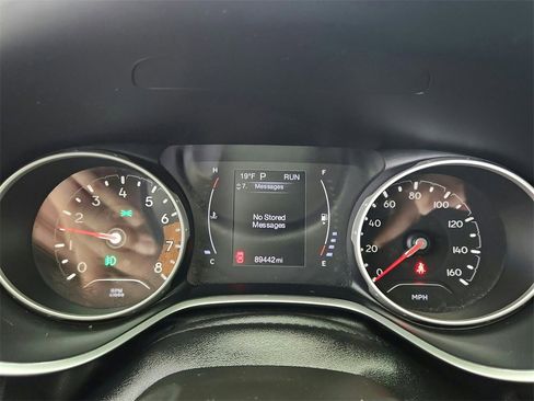 Used 2020 Jeep Compass Latitude image 12