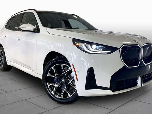 Used 2026 BMW X3 xDrive30i w/ Premium Package AWD/4WD image 2