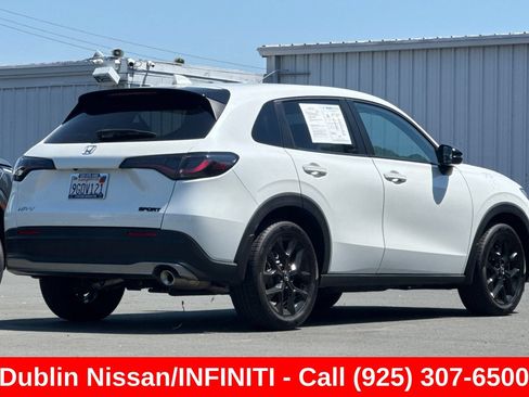 Used 2024 Honda HR-V Sport image 4