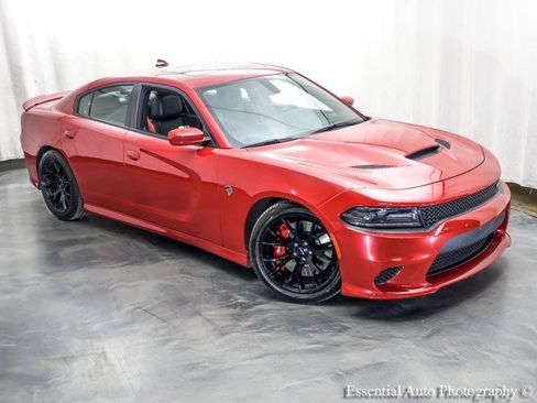 Used 2016 Dodge Charger SRT Hellcat RWD image 5