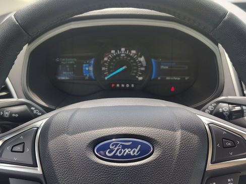 Used 2024 Ford Edge SEL w/ Convenience Package AWD/4WD image 31