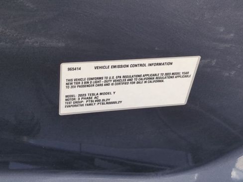 Used 2023 Tesla Model Y Long Range AWD/4WD image 29