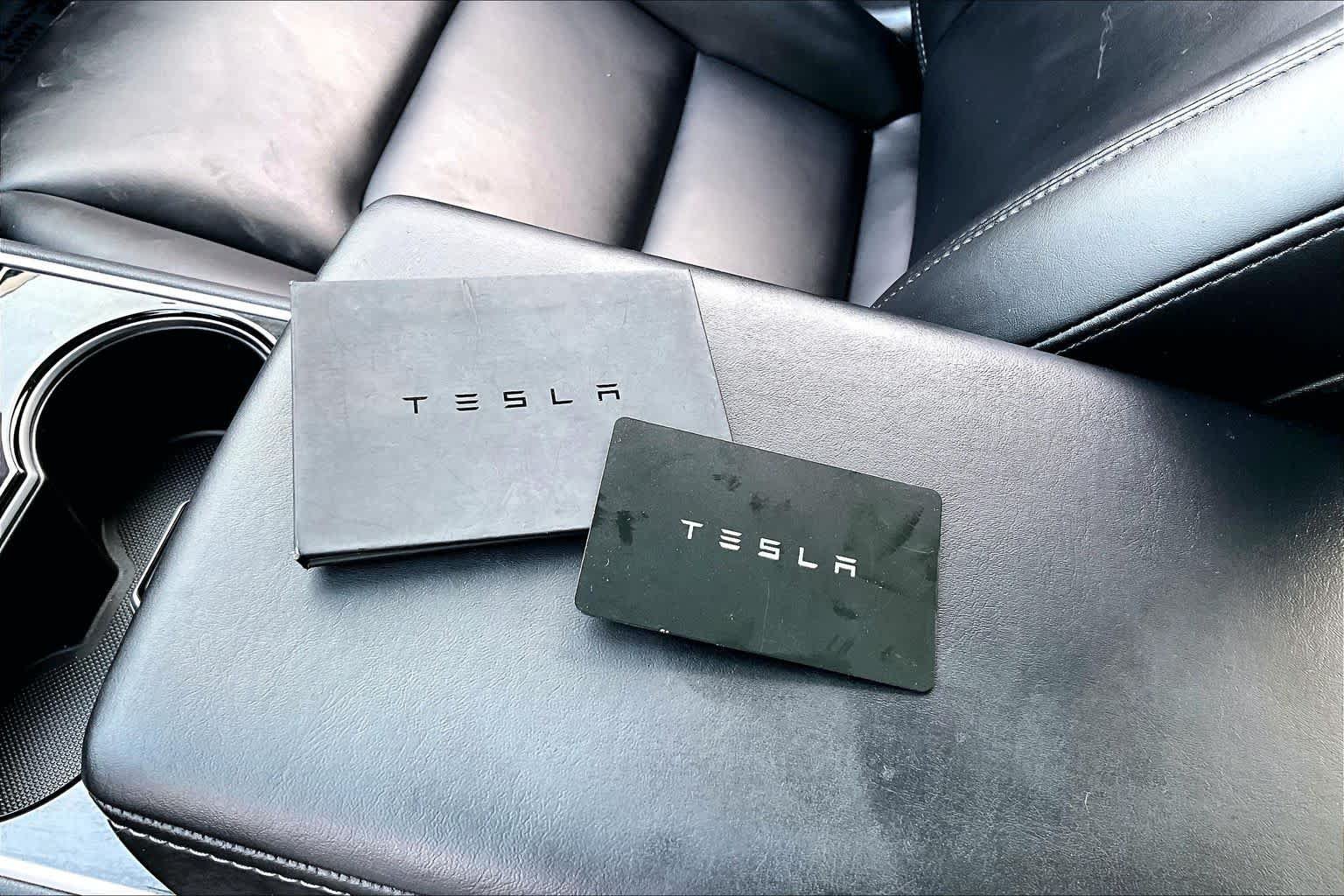Used 2020 Tesla Model 3 Long Range AWD/4WD image 14