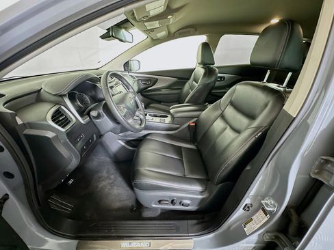 Used 2024 Nissan Murano SV w/ SV Midnight Edition Package AWD/4WD image 13