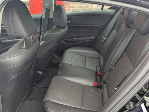 Used 2014 Acura ILX w/ Technology Package image 11