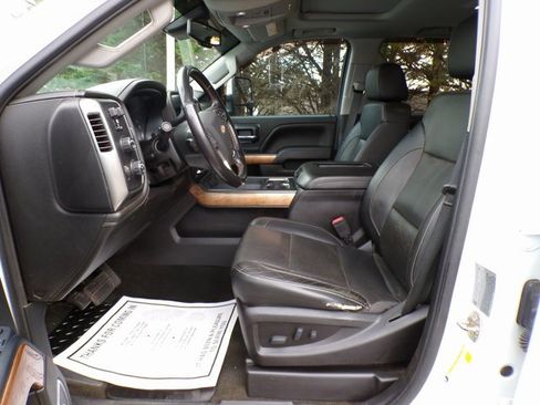 Used 2018 Chevrolet Silverado 3500 LTZ w/ Duramax Plus Package image 13