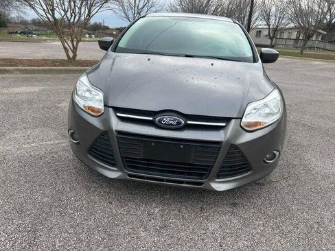 Used 2012 Ford Focus SE image 5