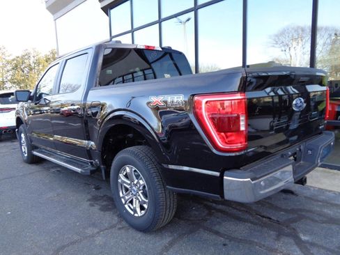 Used 2023 Ford F150 XLT w/ XTR Package AWD/4WD image 7