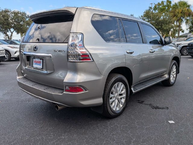 Used 2021 Lexus GX 460 Premium w/ Premium Package AWD/4WD image 3