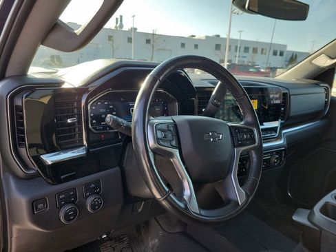 Used 2022 Chevrolet Silverado 1500 RST image 21