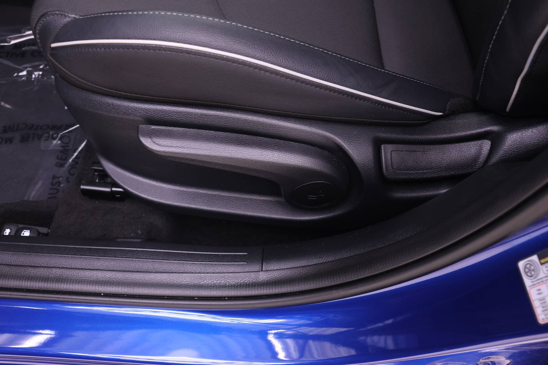 Used 2024 Kia Forte GT-Line FWD image 11