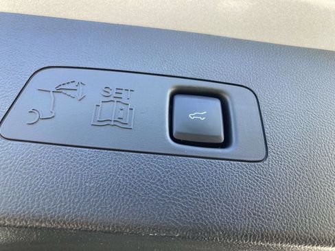 Certified 2023 Lincoln Corsair Reserve w/ Equipment Group 202A AWD/4WD image 16