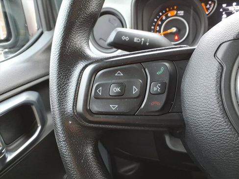 Used 2024 Jeep Wrangler Sport image 17