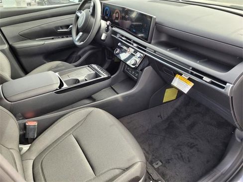 New 2025 Hyundai Tucson SEL image 15