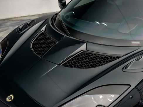 Used 2020 Lotus Evora RWD image 40