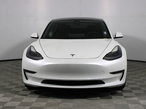 Used 2021 Tesla Model 3 Standard Range Plus image 25