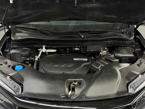 Certified 2019 Honda Passport Sport image 26