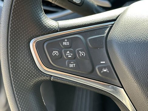 Used 2025 Chevrolet Malibu LT image 25