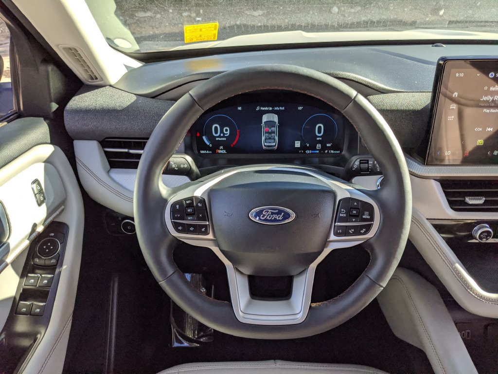 Certified 2026 Ford Explorer Active w/ Active Comfort Package RWD image 10