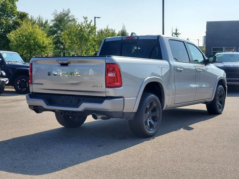 Used 2025 RAM 1500 Laramie w/ Sport Appearance Package AWD/4WD image 4
