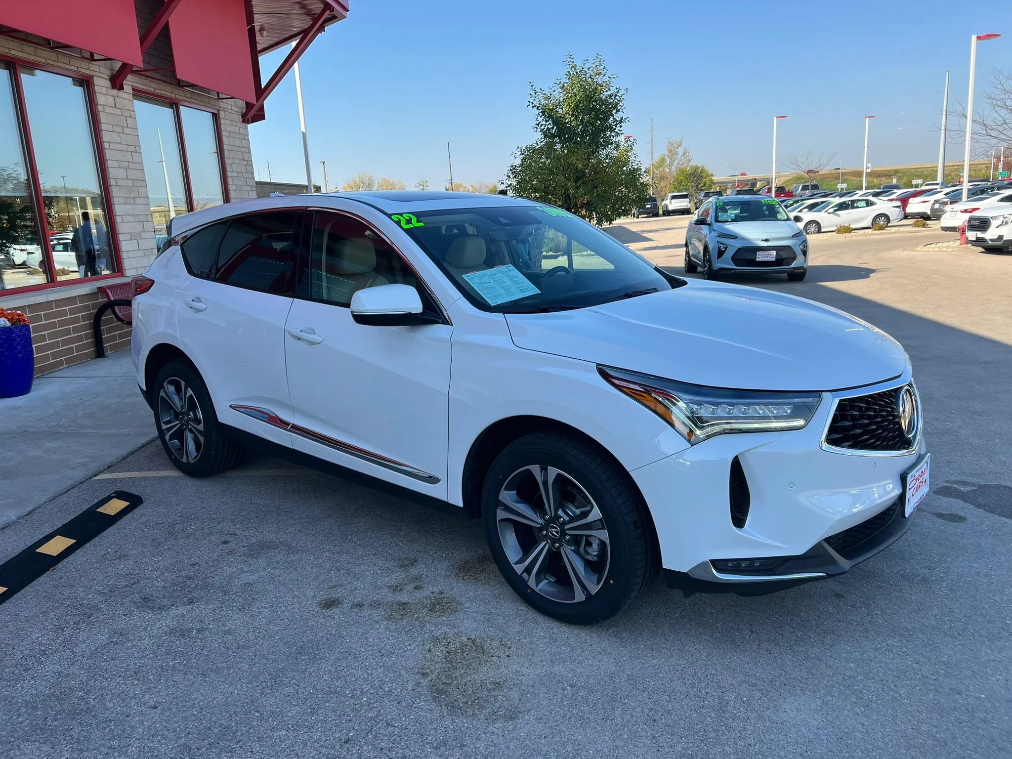 Used 2022 Acura RDX w/ Advance Package AWD/4WD image 3
