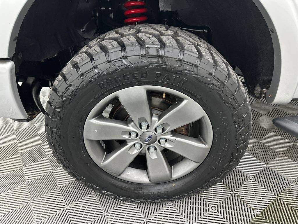 Used 2013 Ford F150 FX4 w/ Luxury Equipment Group AWD/4WD image 12