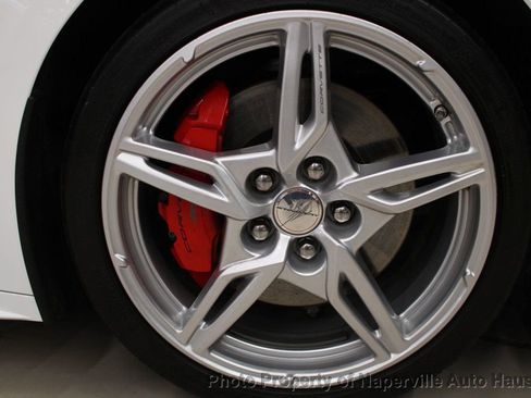 Used 2021 Chevrolet Corvette Stingray Premium Conv w/ Z51 Performance Package image 44