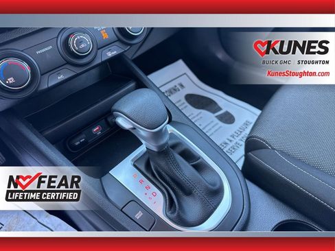 Used 2024 Kia Forte LXS image 31