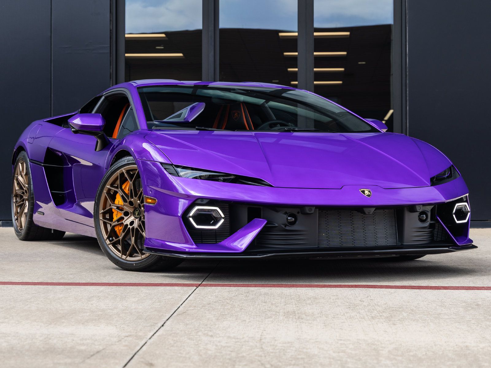 Used 2026 Lamborghini Temerario AWD/4WD image 2