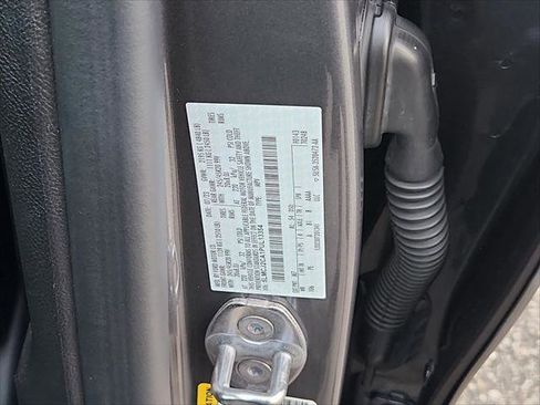 Used 2023 Lincoln Corsair Reserve w/ Equipment Group 201A image 32