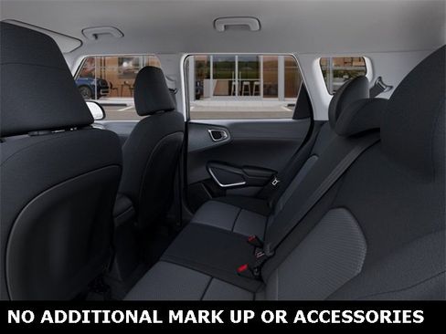 New 2025 Kia Soul LX image 18