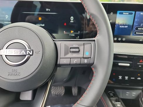 New 2026 Nissan Kicks SR w/ Cold Weather Package FWD image 12
