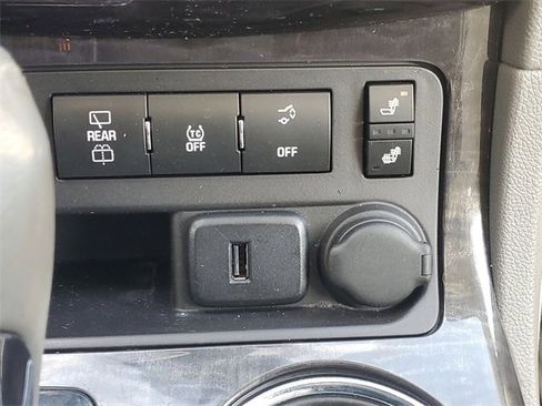 Certified 2017 Buick Enclave Leather w/ Enclave Sport Touring Edition image 27