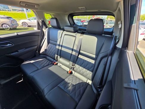 New 2026 Nissan Rogue Platinum AWD/4WD image 27