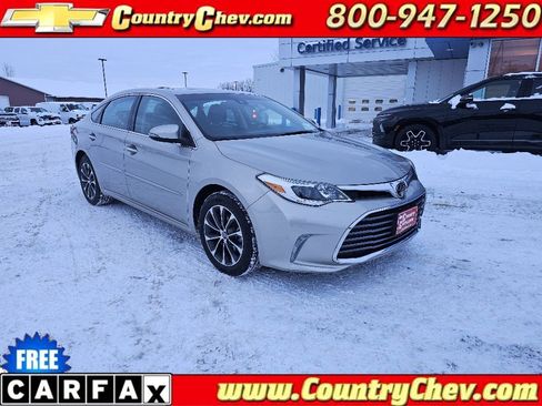 Used 2017 Toyota Avalon XLE Premium w/ Protection Package image 1