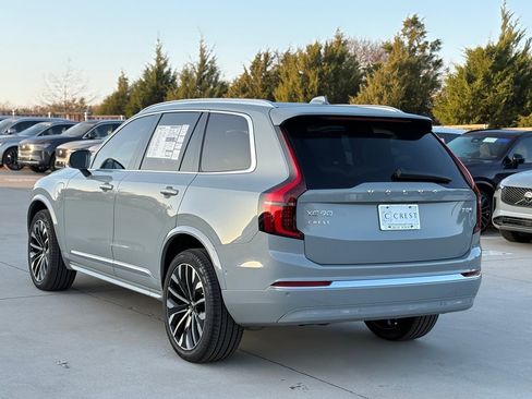 New 2026 Volvo XC90 T8 Plus image 5