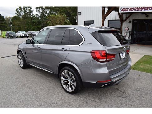 Used 2017 BMW X5 xDrive40e image 3
