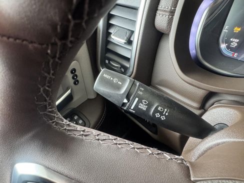 New 2026 RAM 2500 Laramie AWD/4WD image 14
