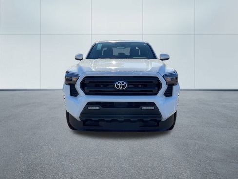 New 2026 Toyota Tacoma SR5 image 3