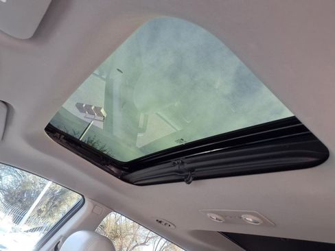 Used 2013 Buick Enclave Premium w/ LPO, Cargo Convenience Pkg image 7