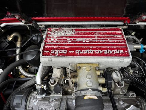 Used 1988 Ferrari Mondial 3.2 Cabriolet image 45