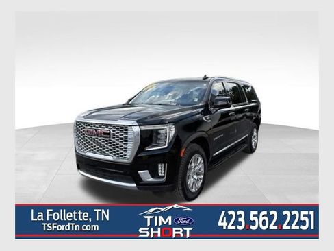 Used 2023 GMC Yukon XL Denali AWD/4WD image 1