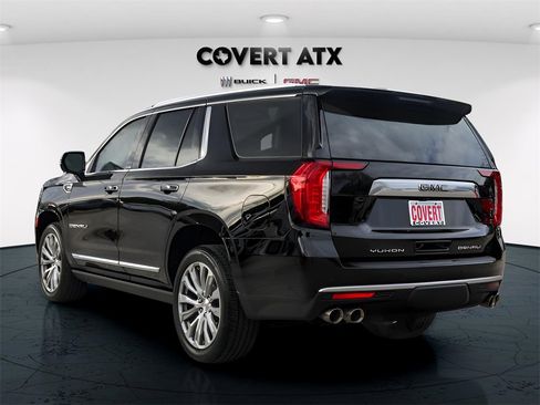 Used 2023 GMC Yukon Denali w/ Advanced Technology Package image 6