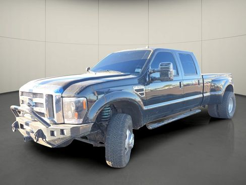 Used 2010 Ford F350 XLT AWD/4WD image 2