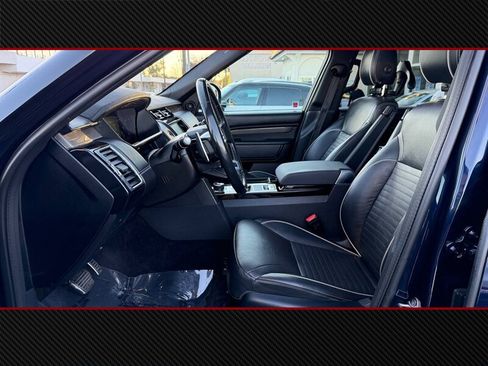 Used 2020 Land Rover Discovery HSE image 10